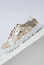 Modern Mom sneakers